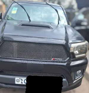Toyota Tacoma X-Runner V6 2012 Black