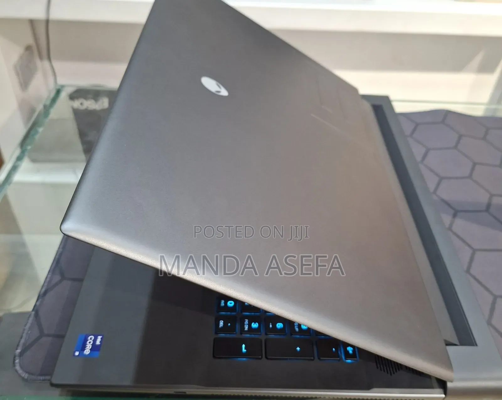 New Laptop Alienware M17x R2 32GB Intel Core I9 SSD 1T