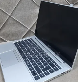 New Laptop HP EliteBook 840 G8 16GB Intel Core I5 SSD 512GB