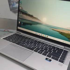 New Laptop HP EliteBook 840 G8 16GB Intel Core I7 SSD 512GB