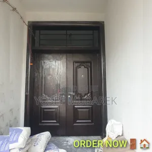ከስጋት ነፃ ይኑሩ ቪክቶር በር