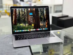 New Laptop Apple MacBook Air 2020 8GB Apple M1 SSD 256GB