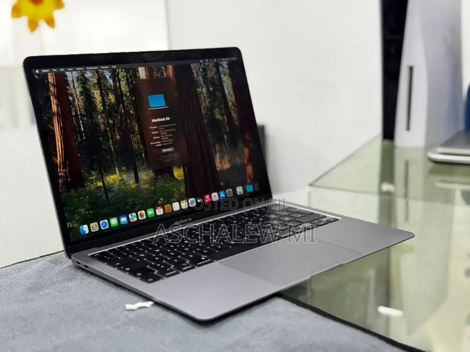 New Laptop Apple MacBook Air 2020 8GB Apple M1 SSD 256GB