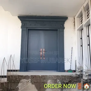 ከስጋት ይላቀቁ Victor Door