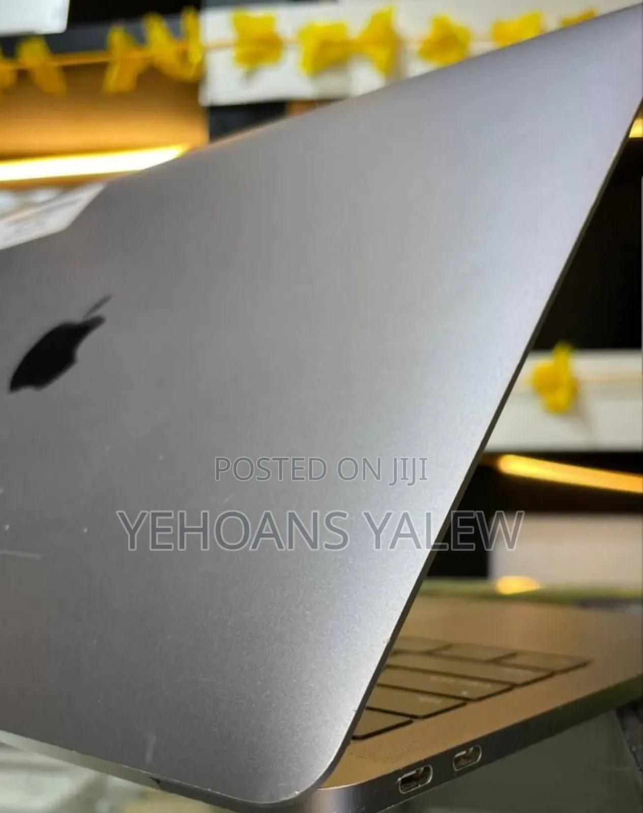 New Laptop Apple MacBook Pro 2017 8GB Intel Core I5 SSD 128GB