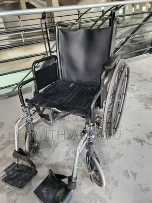 Foldable European Wheelchair Used冤獄wheelchair奢華wheelchair鳵你wheelchair