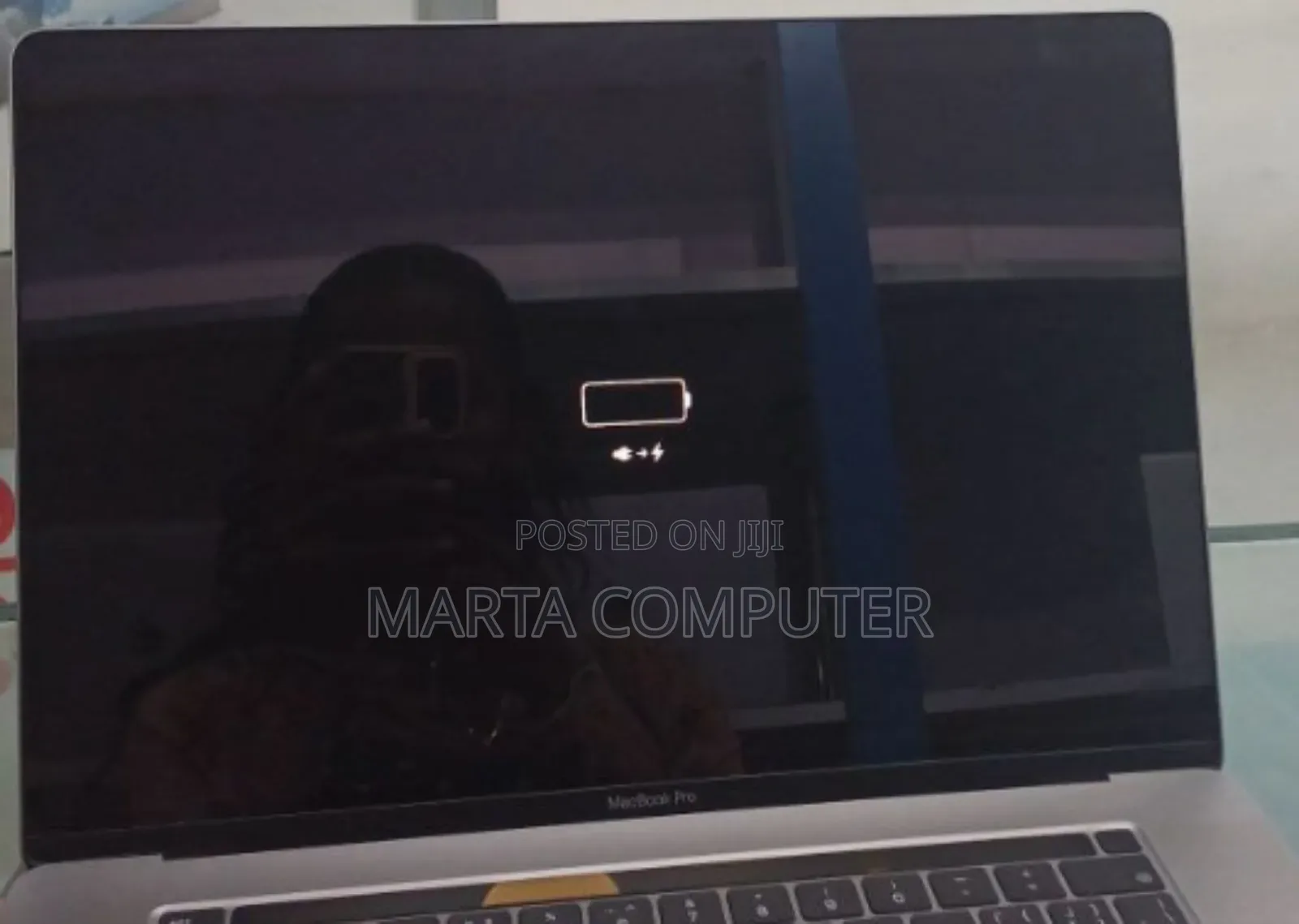 New Laptop Apple MacBook Pro 2019 32GB Intel Core I9 SSD 1T