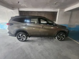 የሚከራዩtoyota Rushመኪኖች አሉን, ይደውሉልን!