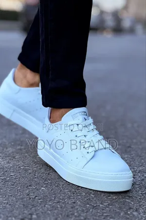 New Arrival White Chekich Turkey Fashion Shoes