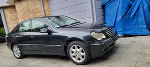 Mercedes-Benz C240 2.6 4MATIC AWD 2002 Black