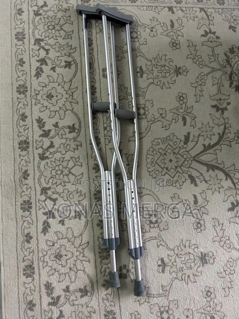 Highquality Aluminum Frame Crutches橢曲recovering From Injurie/Surgeries