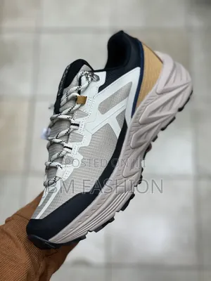 Columbia Gore-Tex Sneakers: With Free Delivery