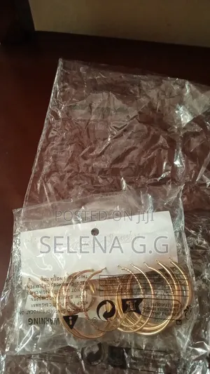 Shein Earring