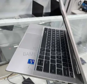 New Laptop HP EliteBook 840 G8 16GB Intel Core I5 SSD 512GB