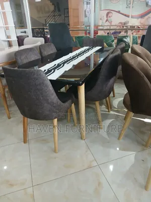 Dining With Lunch