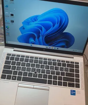 New Laptop HP EliteBook 840 G8 16GB Intel Core I5 SSD 512GB