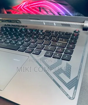 New Laptop Asus ROG Strix G15 32GB Intel Core I9 SSD 1T