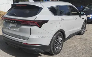 Jetour X70 Plus 2025 White