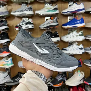 New Arrival Causal Fashion Sneaker