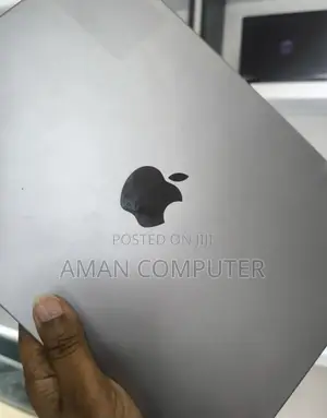 New Laptop Apple MacBook Pro M1 16GB Apple M1 Pro SSD 512GB