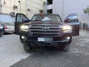 Toyota Land Cruiser 2018 Matt Black