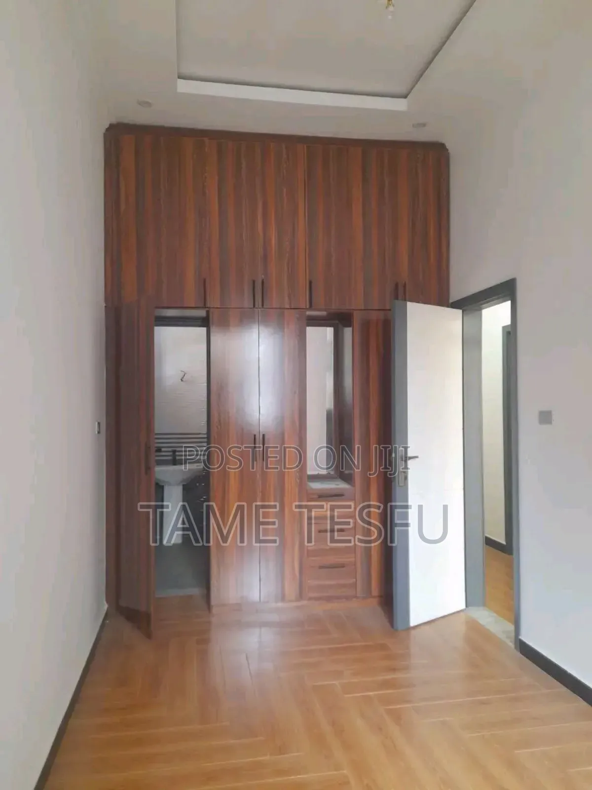 Furnished 3bdrm Villa in ሀያት, Bole for sale