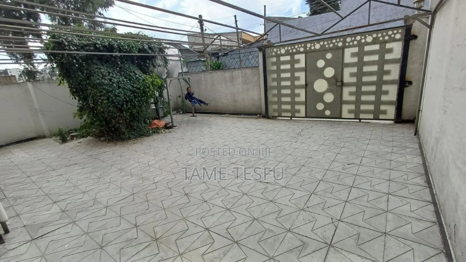 Furnished 4bdrm Villa in ጃክሮስ, Bole for sale