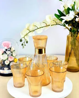Luxury 8-Piece Amber Glass Drinking Set With Gold Tray