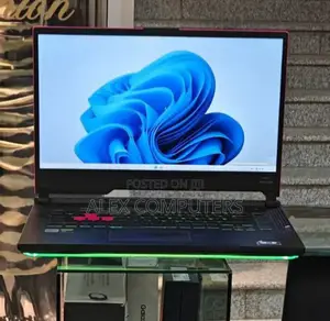 New Laptop Asus ROG Strix G15 32GB Intel Core I7 SSD 512GB