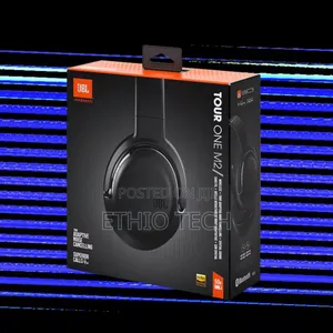 JBL Tour One M2 25 Hours of Play Back