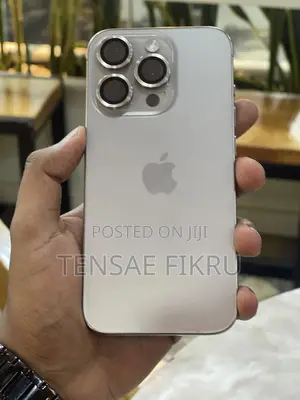 New Apple iPhone 15 Pro 256 GB Silver