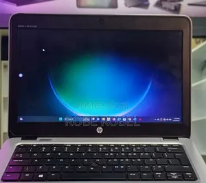 New Laptop HP EliteBook 820 G4 8GB Intel Core I5 SSD 512GB