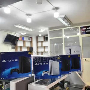 Playstation 4pro With 2 Original Joystick Ps4pro O