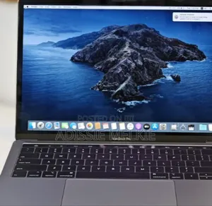 New Laptop Apple MacBook Pro 2019 16GB Intel Core i7 SSD 256GB