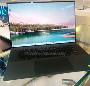 New Laptop Dell XPS 15 8GB Intel Core I9 SSD 60GB