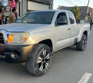 Toyota Tacoma 2007 Silver
