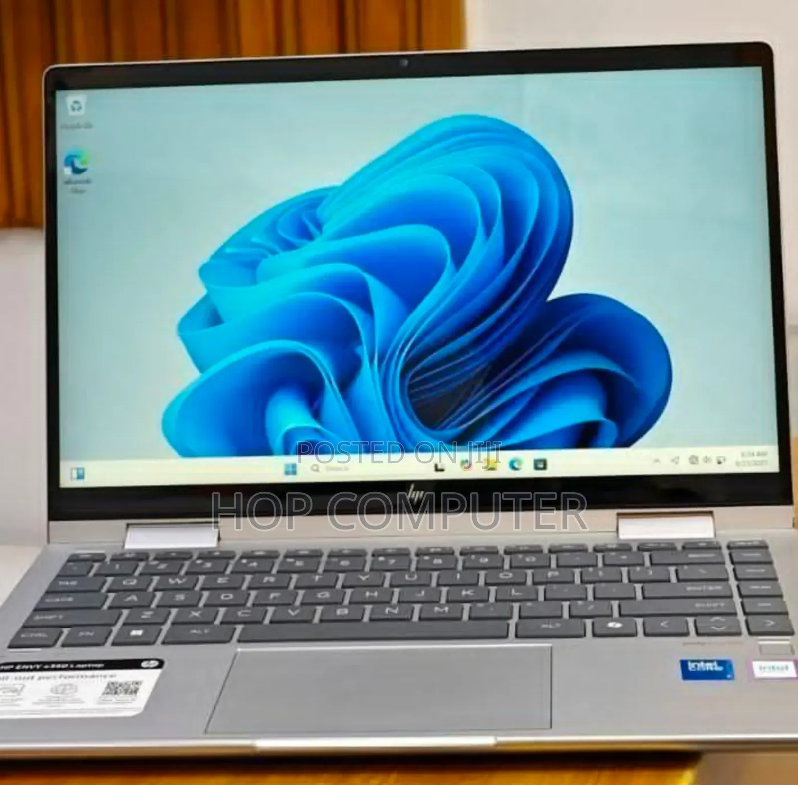 New Laptop HP Envy X360 16GB Intel Core I7 SSD 1T