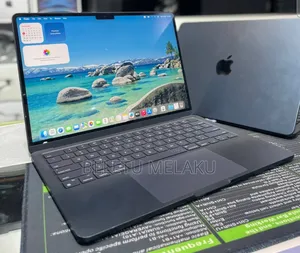 New Laptop Apple MacBook Air 2024 M3 13-Inch 8GB Apple M3 SSD 256GB