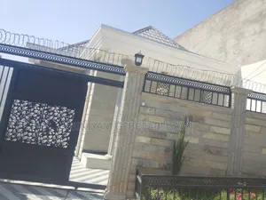 5bdrm Villa in Villa, Yeka for rent