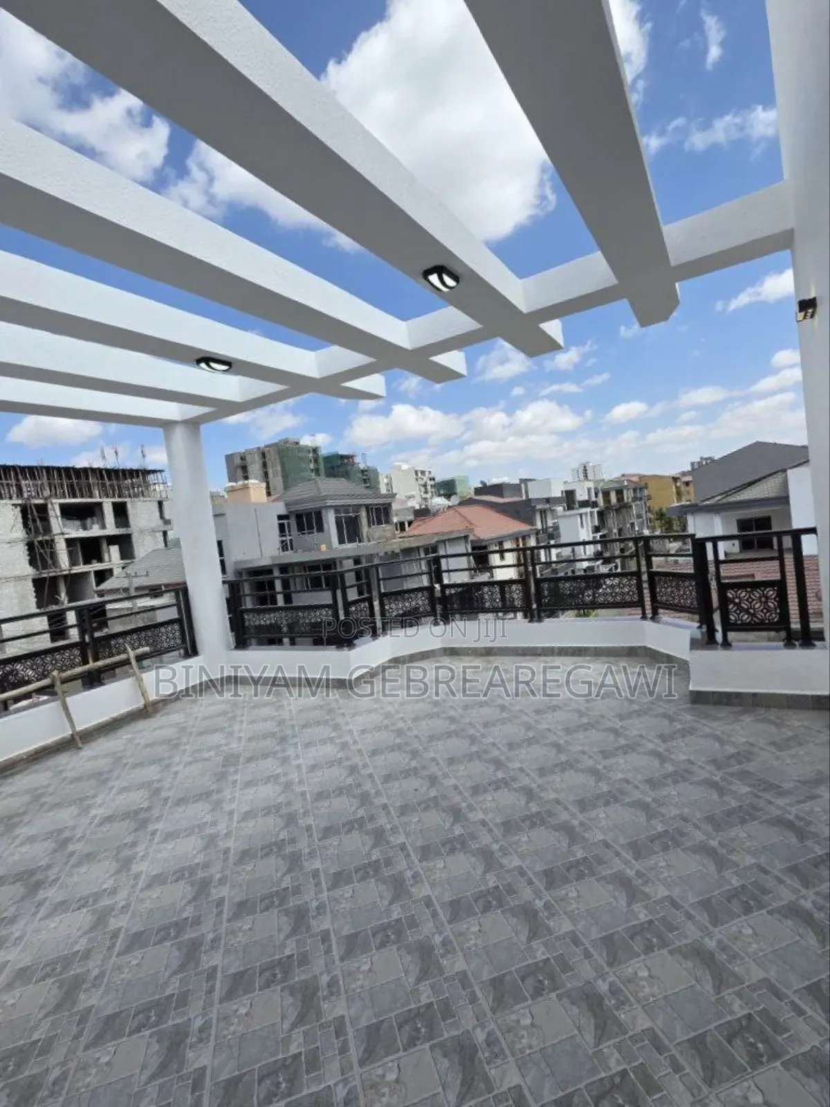 7bdrm House in G+2, Yeka for rent