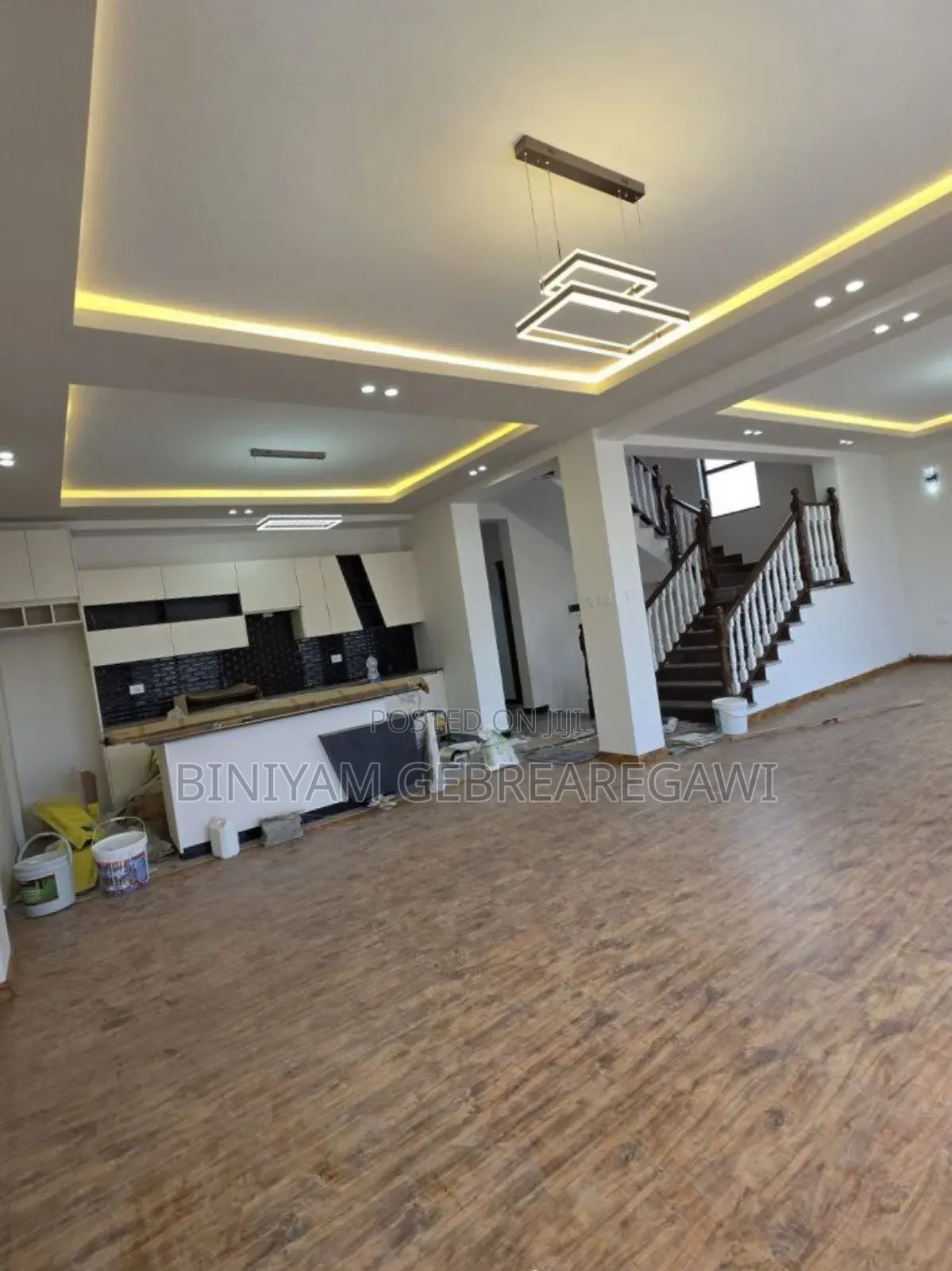 9bdrm House in G+2, Yeka for rent
