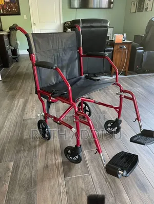 Four Mini Wheels Wheelchair鳵的wheelchair鳵你foldable Wheelchair Ethiopia
