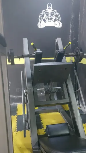 Leg Press Machine