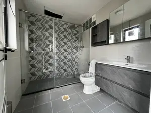 3bdrm Apartment in Bole for sale
