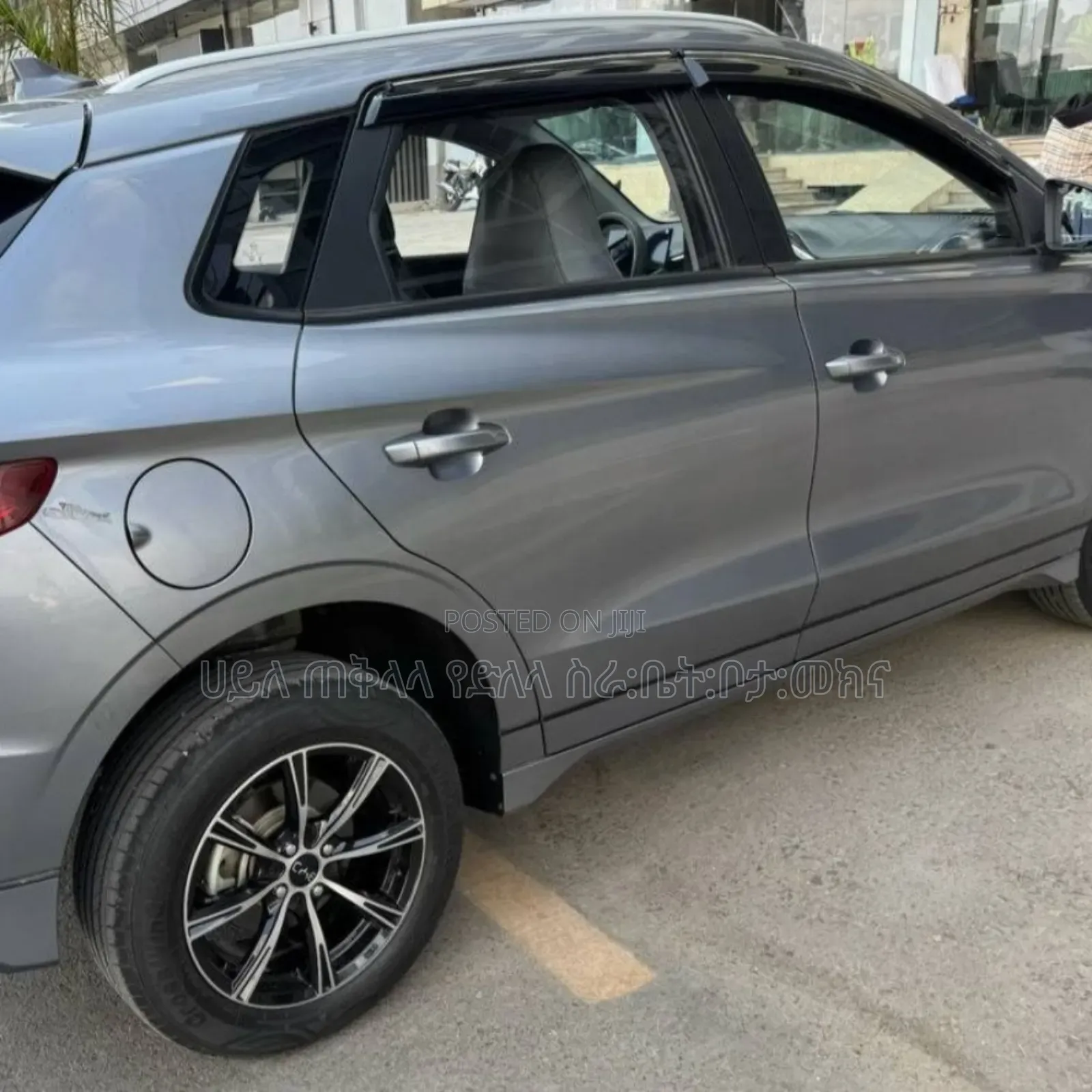 BYD E2 43 kWh 94 hp FWD 2024 Gray