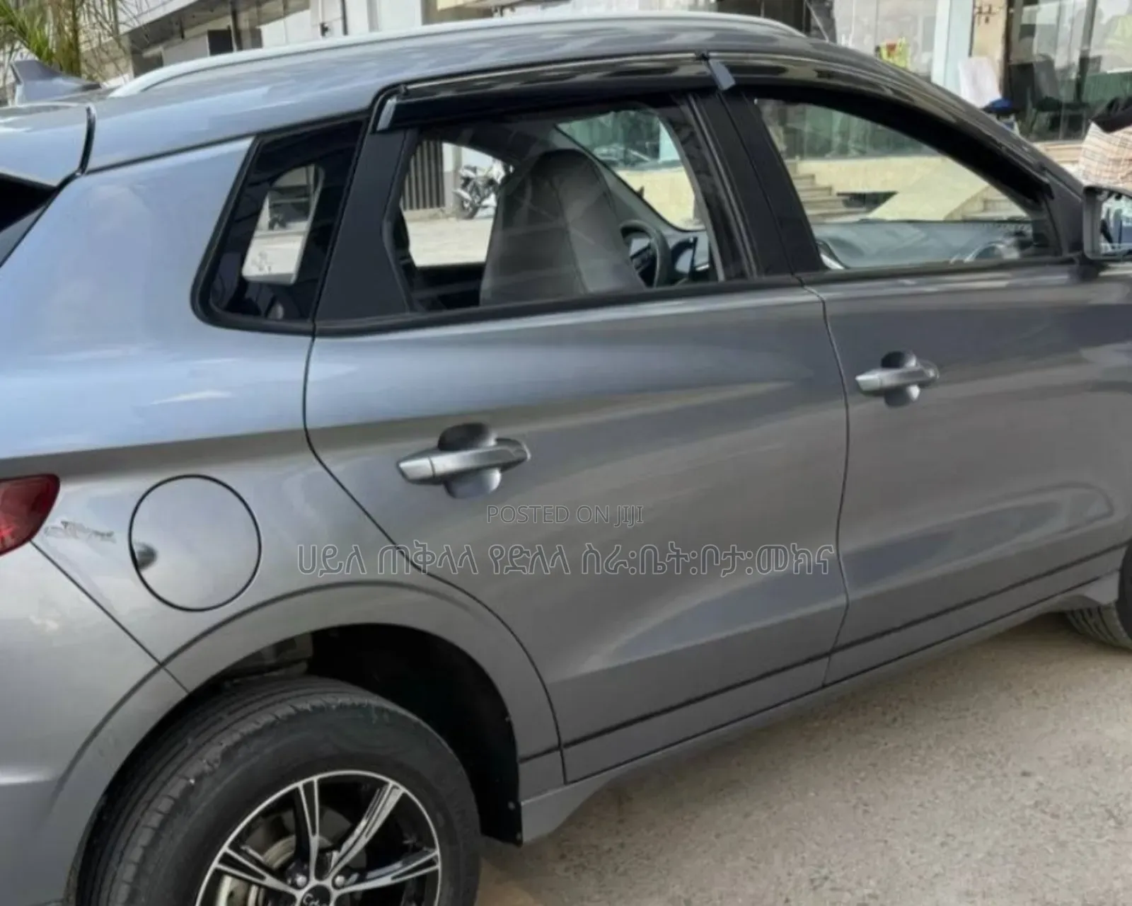 BYD E2 43 kWh 94 hp FWD 2024 Gray