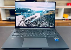 New Laptop Asus Zenbook 14 UX434 16GB Intel Core I7 SSD 512GB