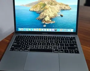 New Laptop Apple MacBook Air 2019 8GB Intel Core I5 SSD 128GB