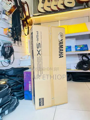 Keyboard PSR Sx920