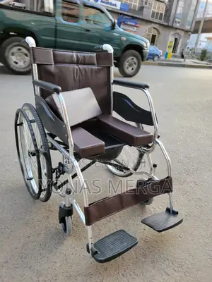 Toilet Wheelchair得卌selfpropelling Bariatric Wheelchair広侖agreat Benefit